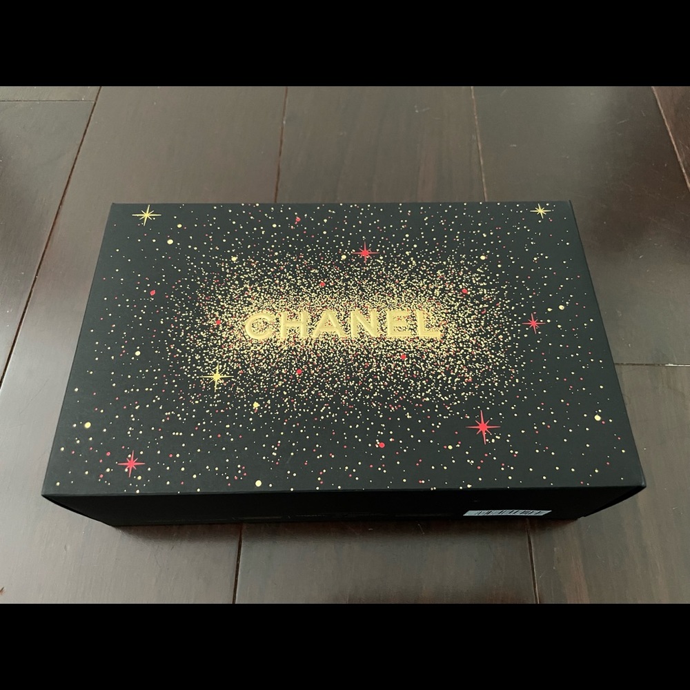 Chanel holiday box